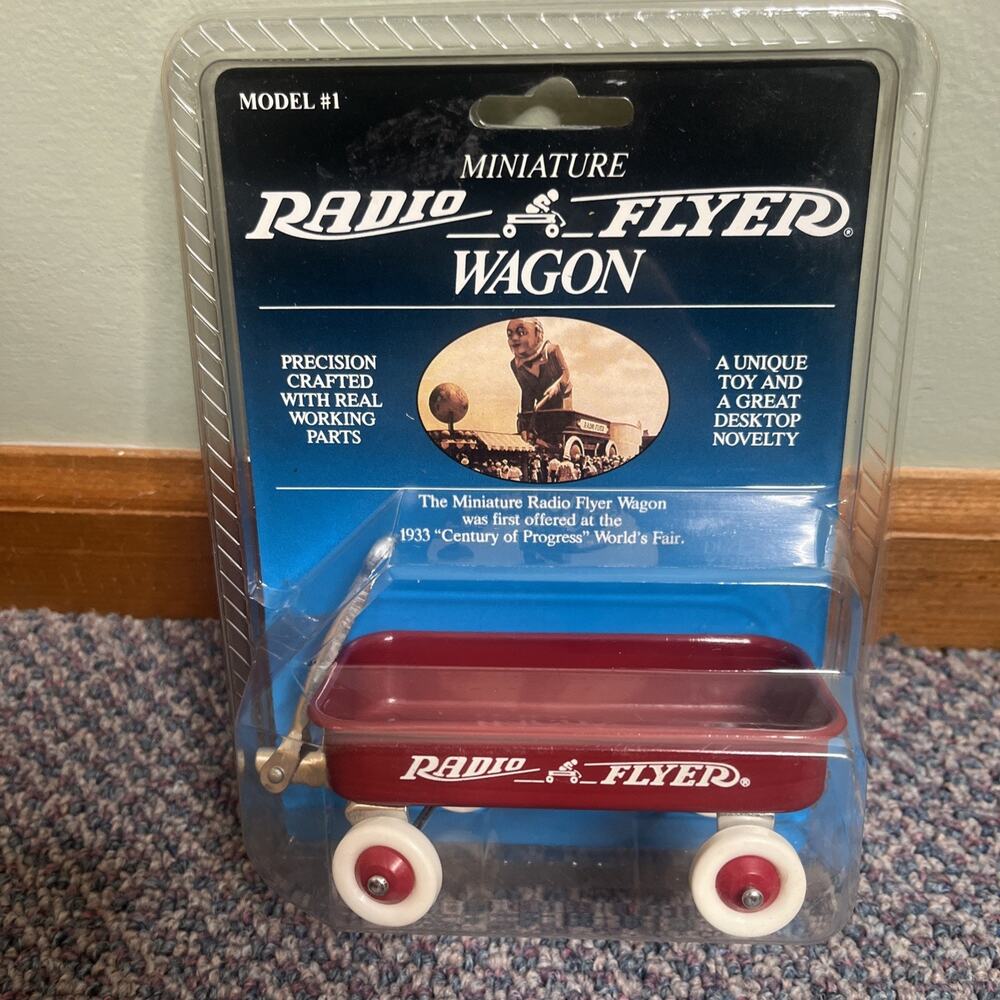 Mini Radio Flyer Miniatures Little Red Wagon # 1 Classic Wagon 1990 NEW/Sealed